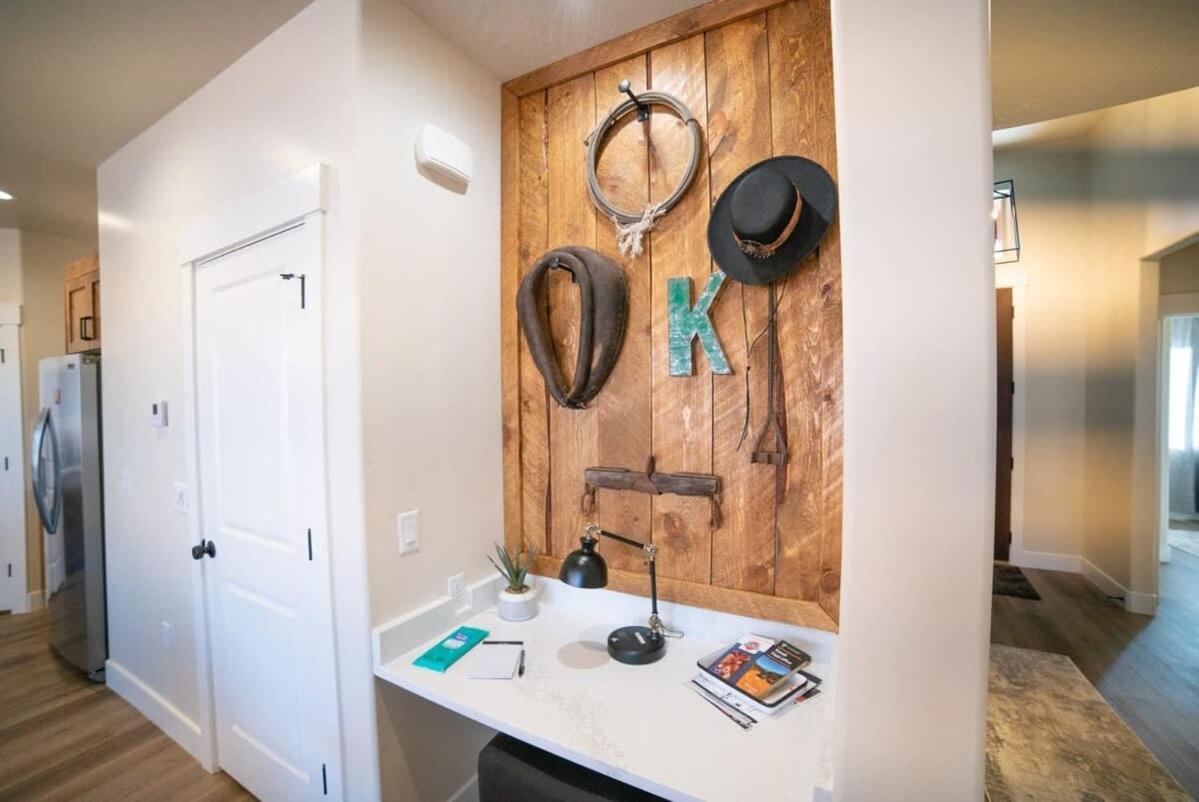 Red Canyon Bunkhouse At Kanab - New West Properties Экстерьер фото