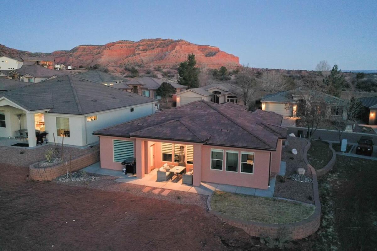 Red Canyon Bunkhouse At Kanab - New West Properties Экстерьер фото
