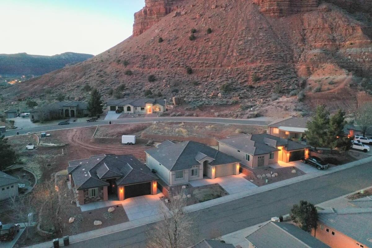 Red Canyon Bunkhouse At Kanab - New West Properties Экстерьер фото